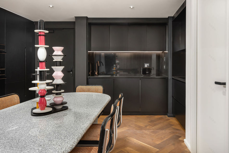 Tuynhuys Apartment Building / Robert Silke & Partners-39