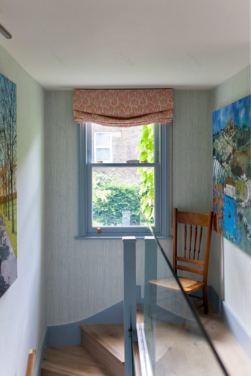 西伦敦蓝色红调活力家居设计-29