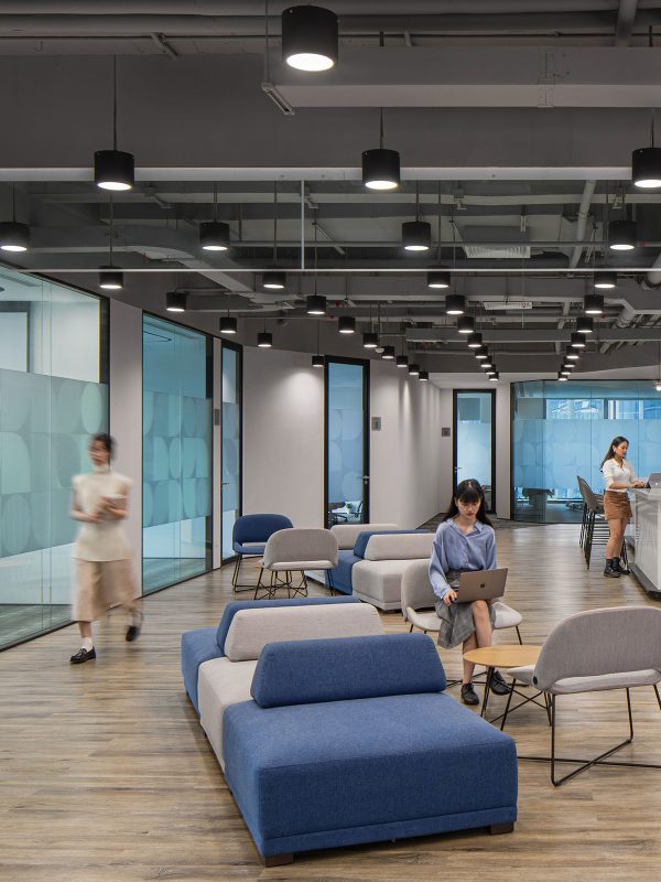 知名音乐娱乐集团，深圳 -3