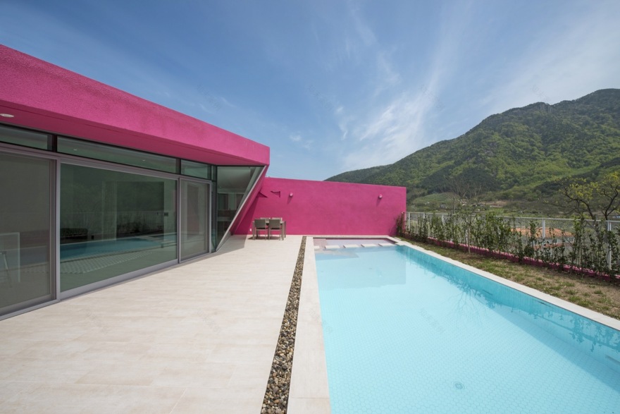 韩国泳池别墅-18