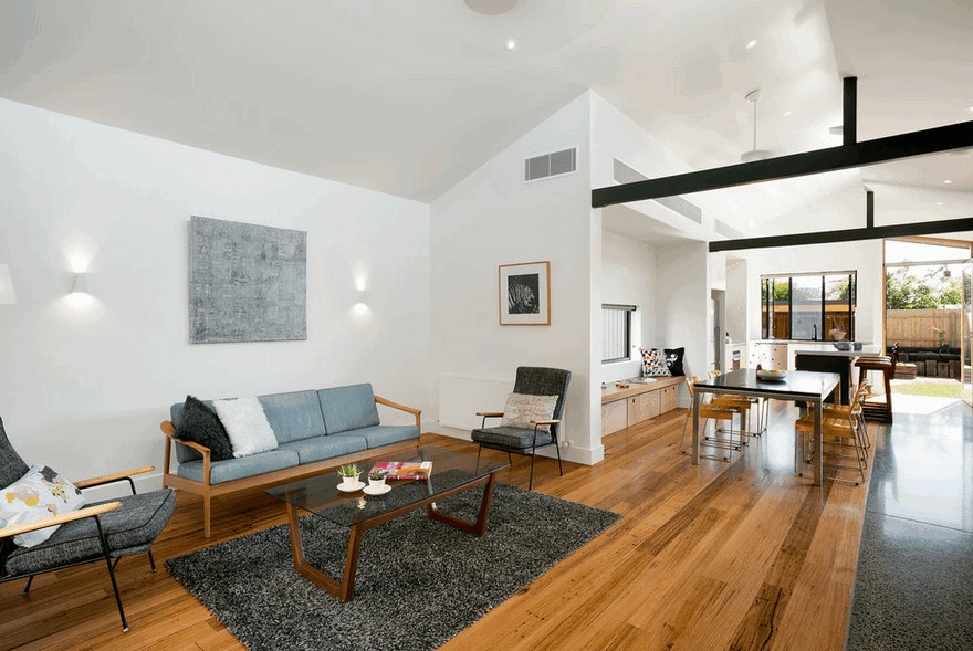 Remarkable Passive Solar Home Balances Indoor and Outdoor Spaces-12