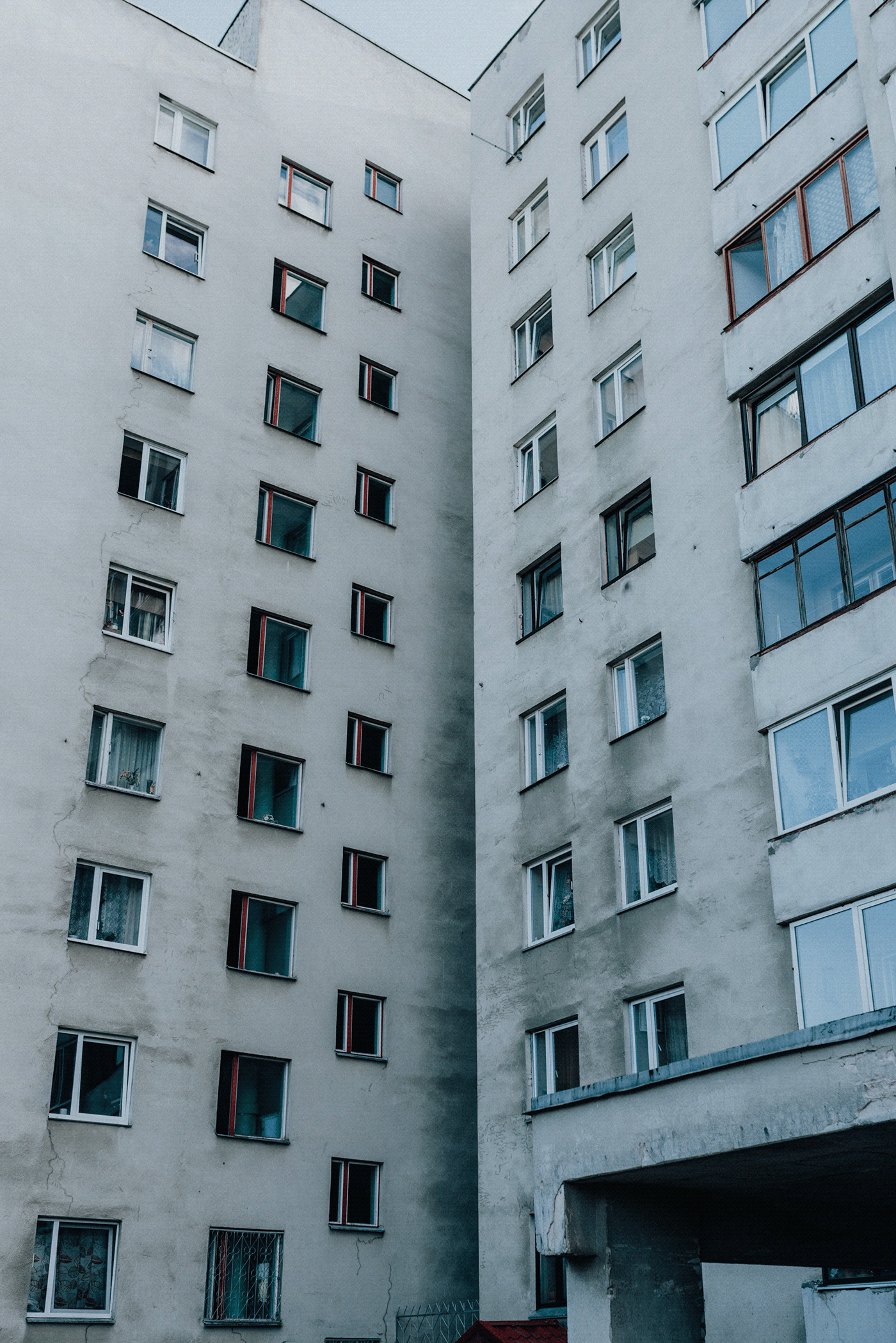 混凝土魅力 | 公寓建筑的现代美学-0