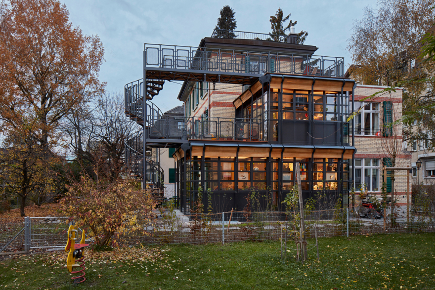 Renovation and Extension of a Heritage-protected Residence Building / AMJGS Architektur-35