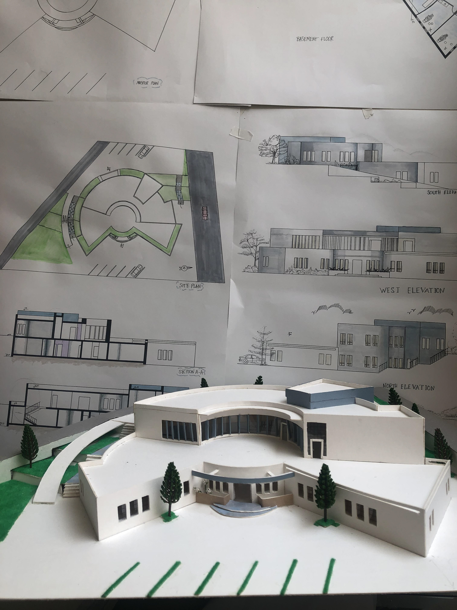 Clinic design - 2nd year, Hand drawings-13