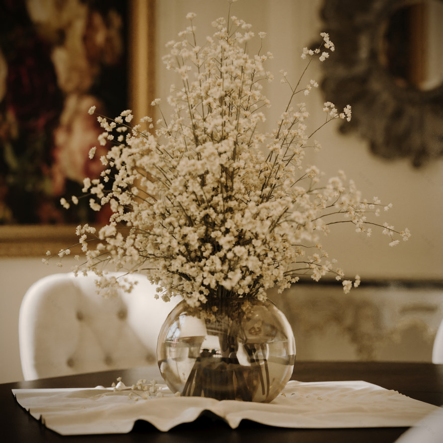 永恒的奢华生活
注:原文中Lu·ury可能是Luxury的拼写错误 丨埃及丨MERNA REFAT-7