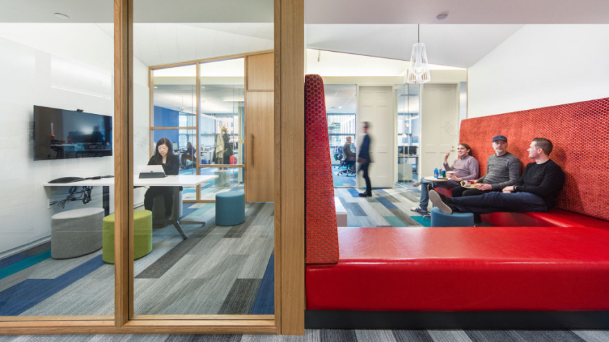 Gensler 助力 Redfin 总部设计,打造高绩效办公空间-5