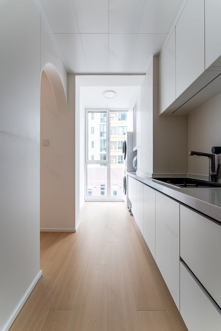 奶油原木一落地,温馨色调+耐用质感,放大30㎡的效果就有了~-37