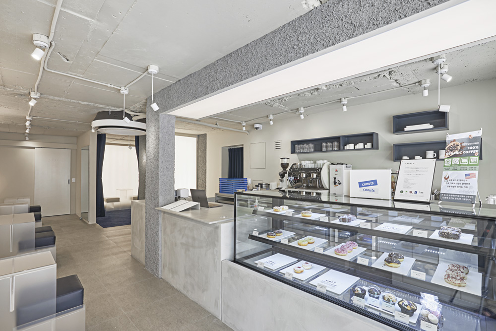 20 平米现代简约风格咖啡厅设计-7