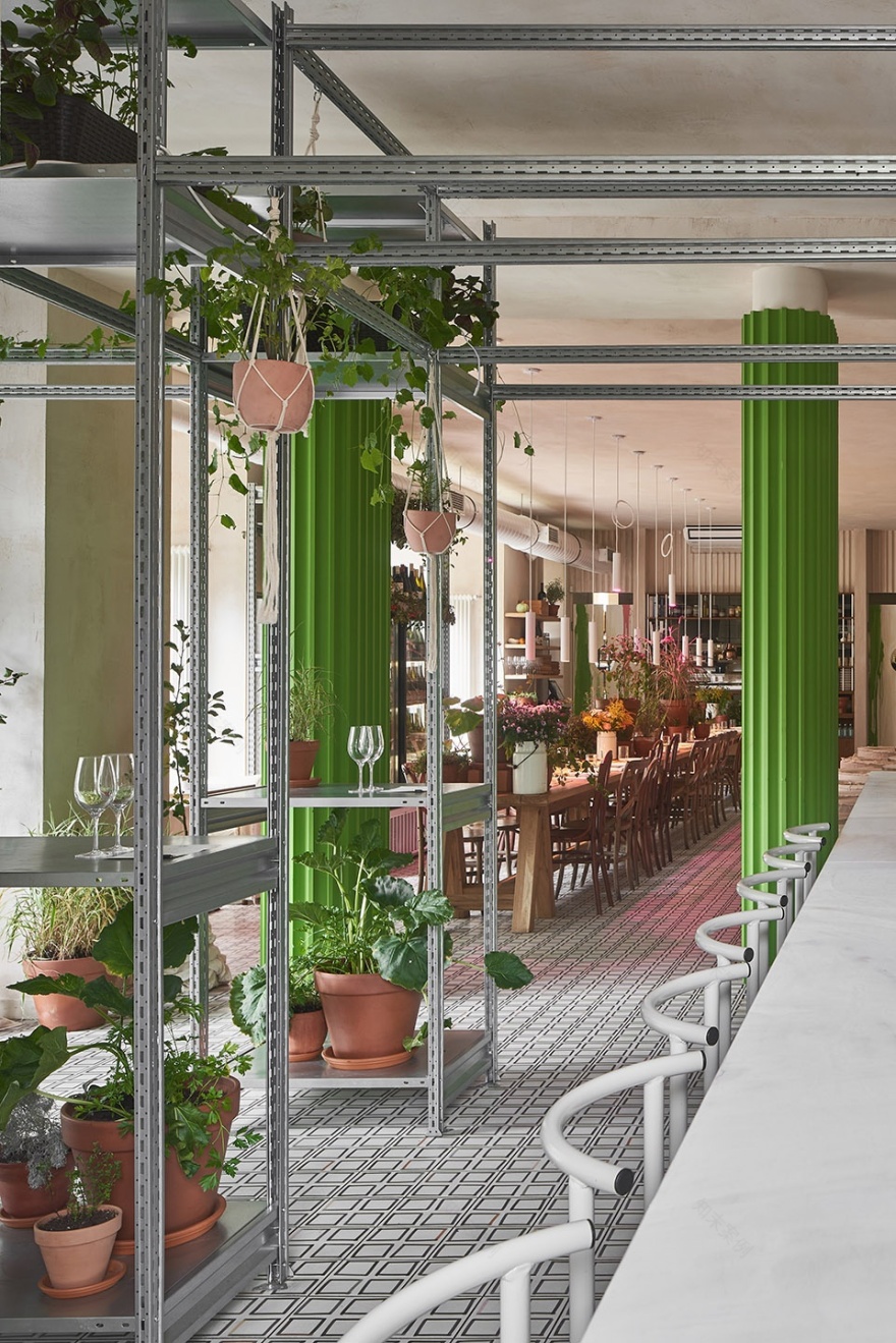 圣彼得堡 ANIMALS 快闪餐厅丨俄罗斯圣彼得堡丨DA bureau-21