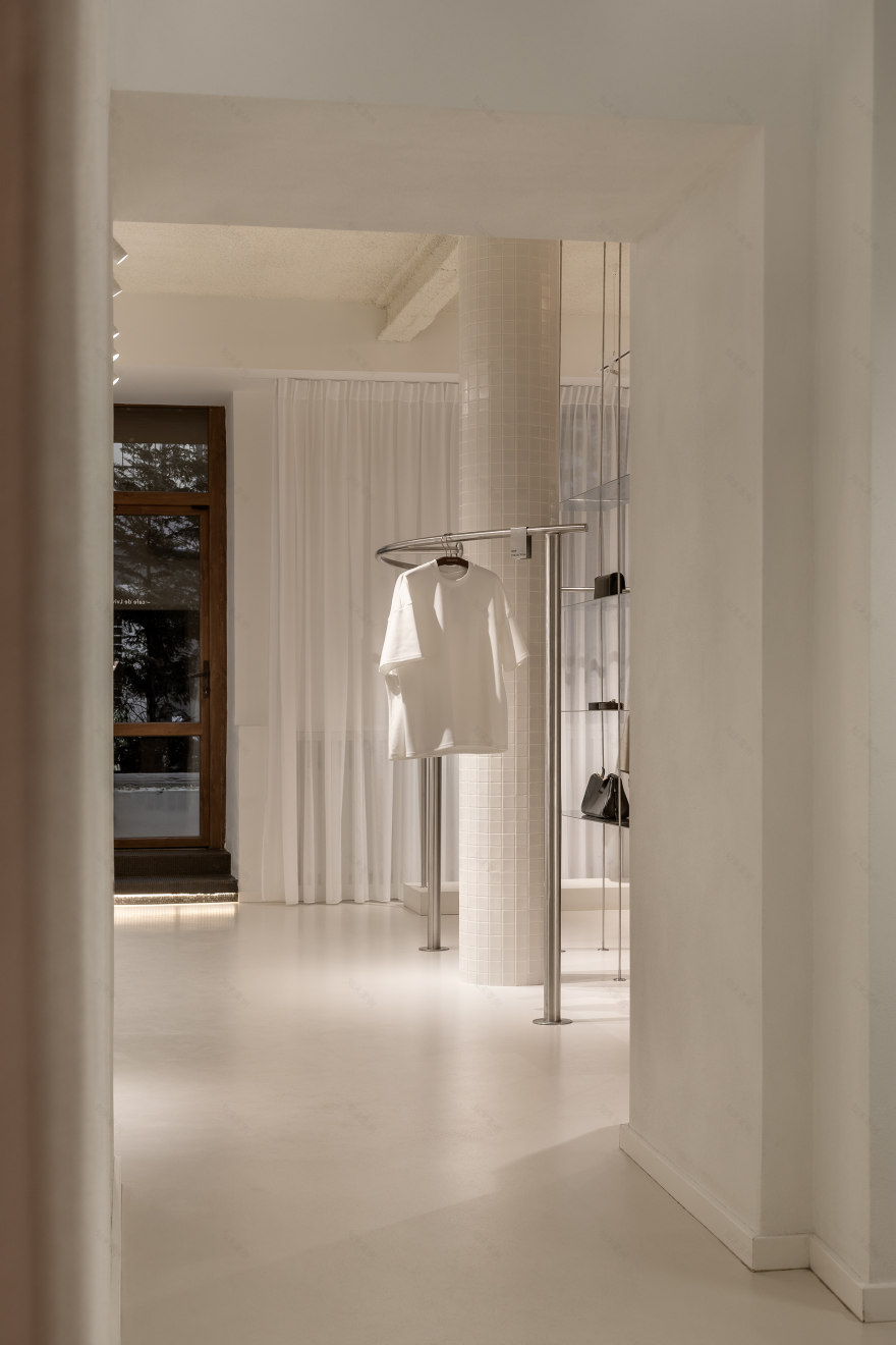 CICI COCO 展厅及咖啡馆丨乌克兰利沃夫-37