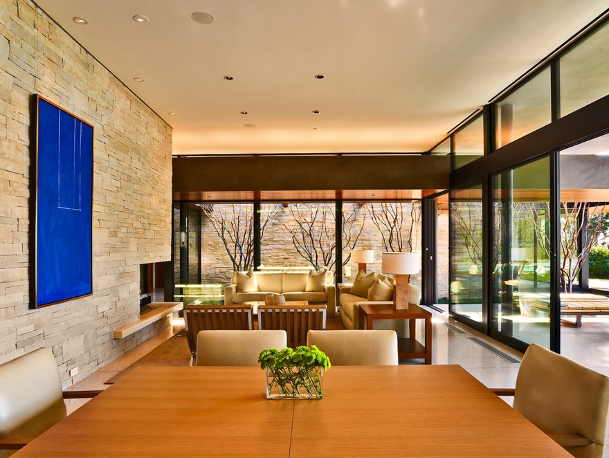 Marmol Radziner Designs an Elegant and Stylish Home in Beverly Hills-18