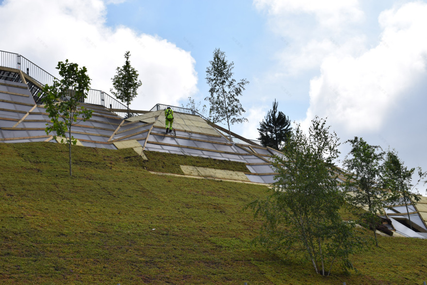 伦敦马伯尔拱门人工山丘 | MVRDV 的新景观地标-12