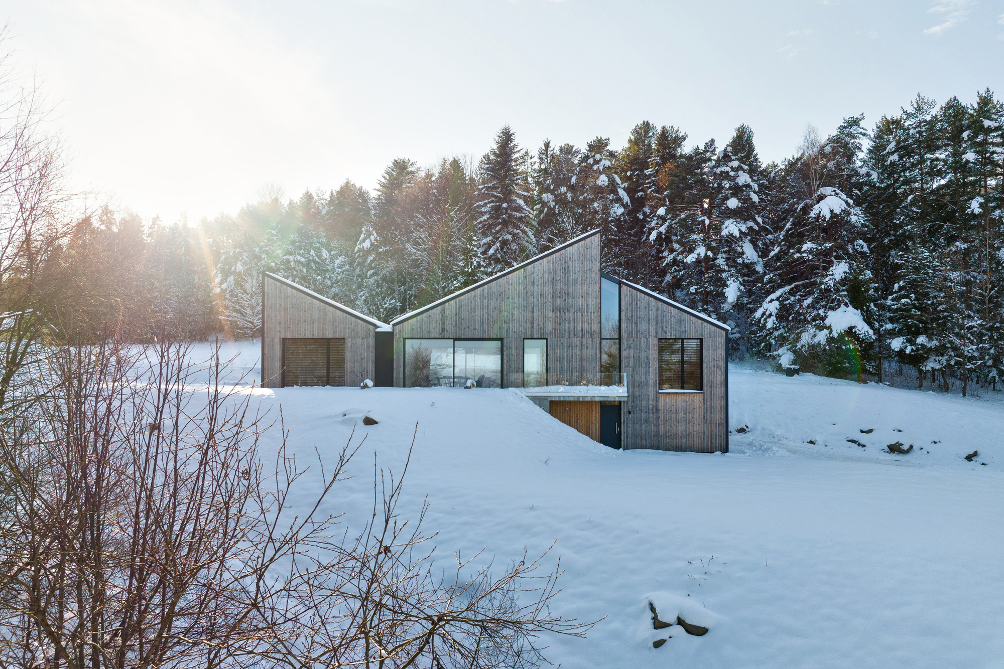 贝斯基德山区的房子丨波兰丨RS+ Robert Skitek-32