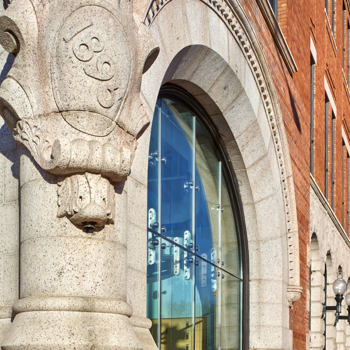 Georgetown 大学历史汽车库改造 | 现代与历史的完美融合-12