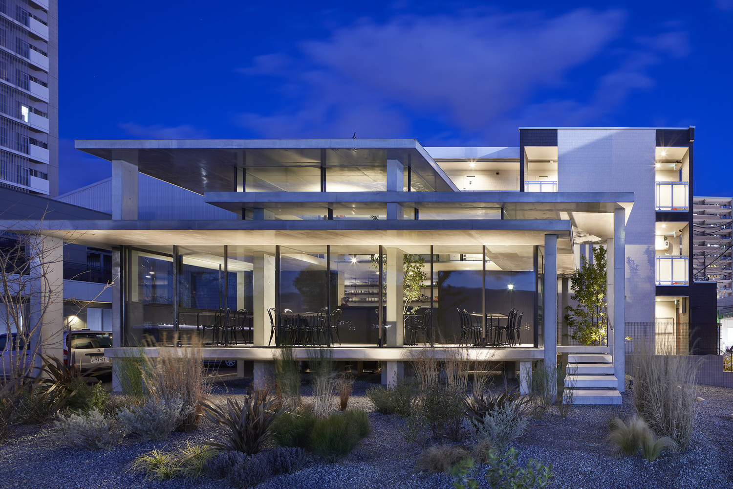 日本海滨丛林健身房咖啡馆-32