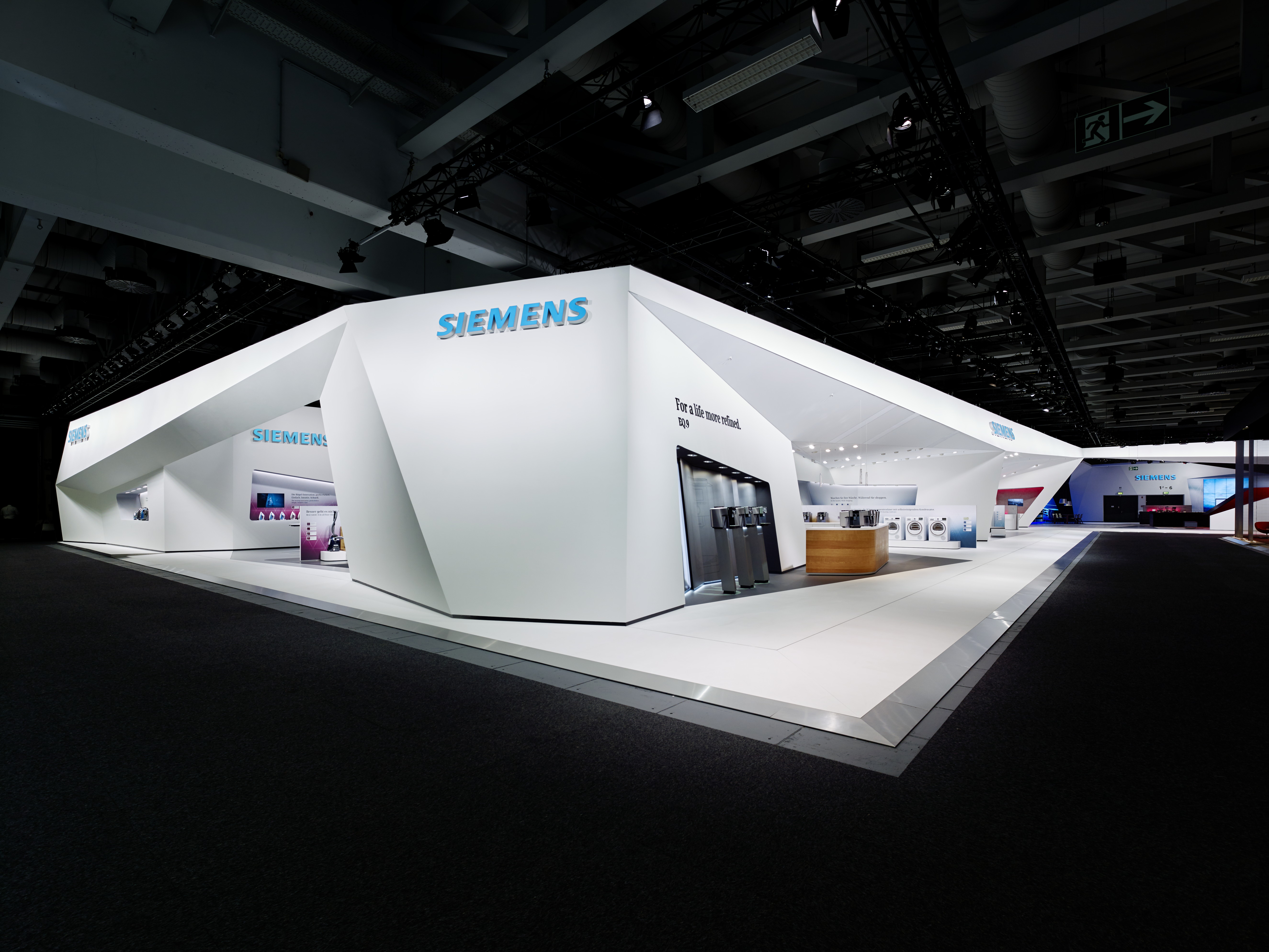 未来生活体验馆——SCHMIDHUBER 的 SIEMENS IFA Berlin 2015 展位设计-11