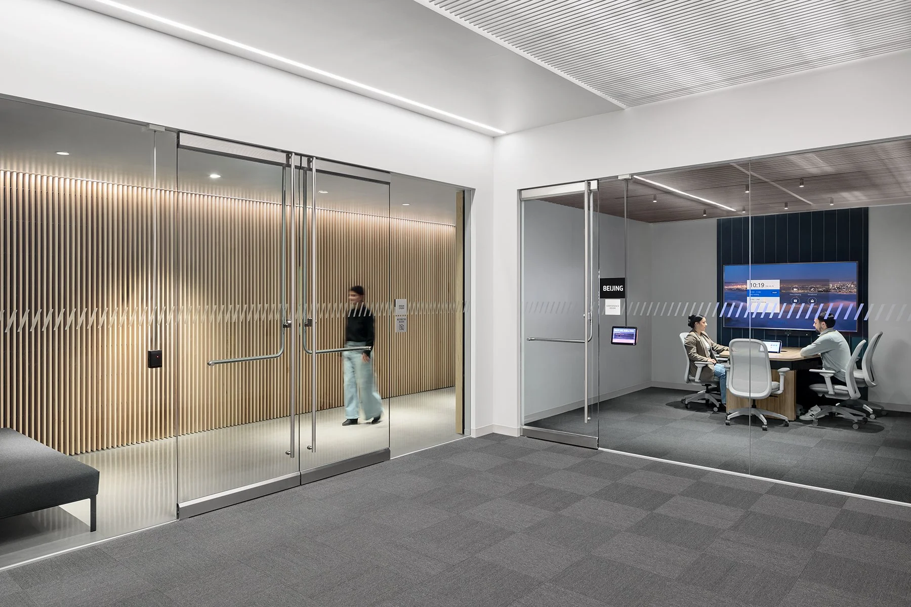 AP+I Design — Confidential Media Center -15