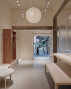 an action a day愚园路概念店,上海丨中国上海丨Woodo Studio（木斗设计）