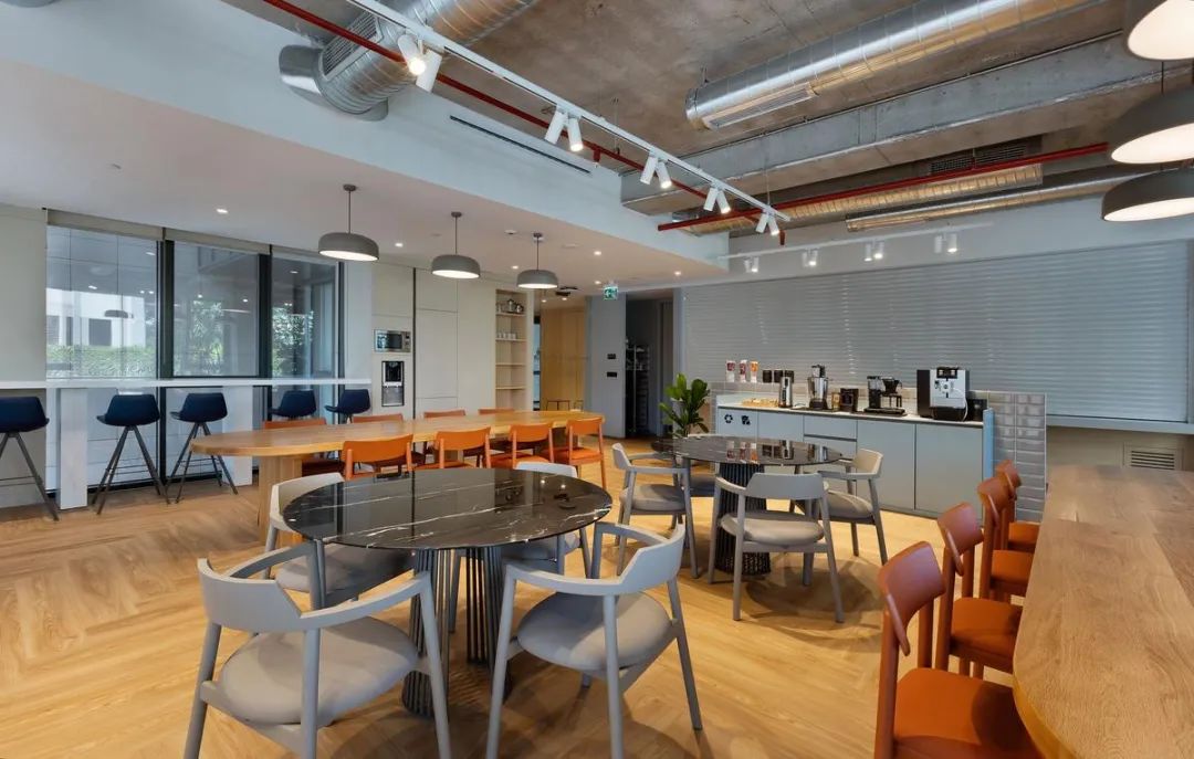 Midas办公室温润光影织就的友好型设计丨土耳其伊斯坦布尔丨İkibiniki-42