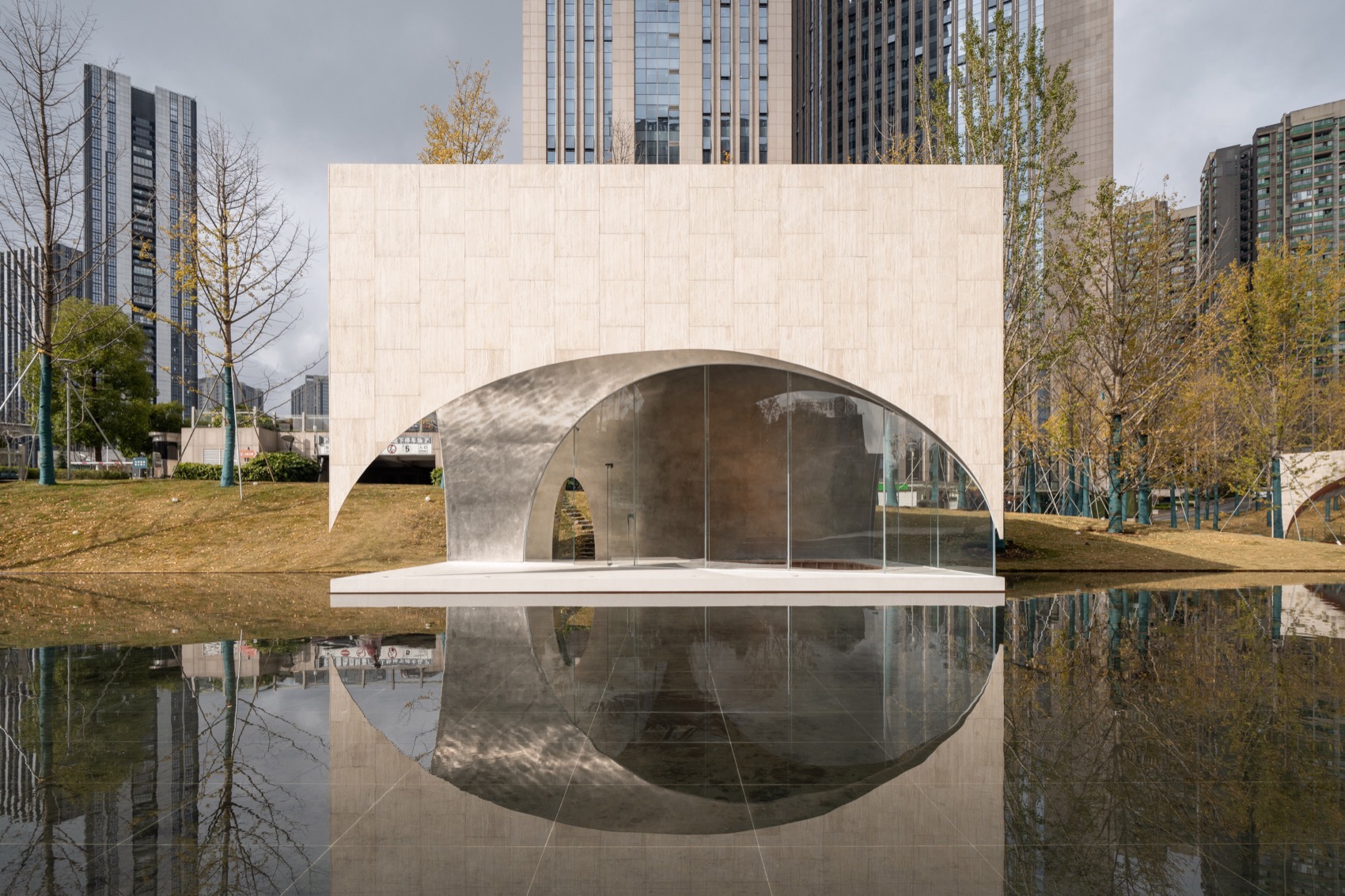 阿云朵仓公共艺术空间丨中国贵阳丨一树建筑工作室-4