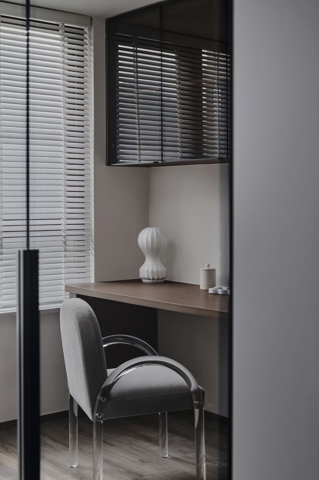 龙湖·嘉天下现代侘寂风设计丨中国重庆丨琢信装饰设计-17