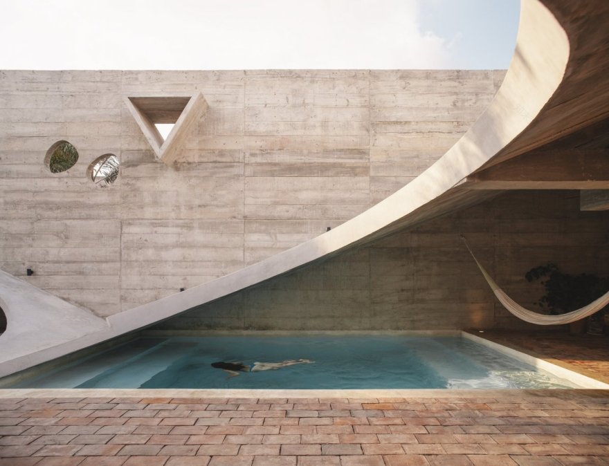 墨西哥野蛮主义住宅丨Ludwig Godefroy Architecture-9