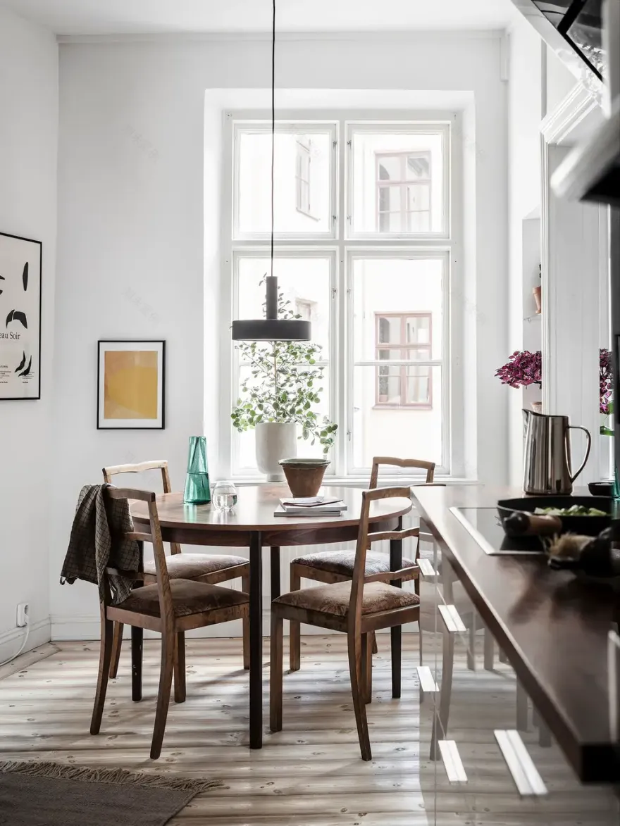 棕色调的瑞典风格公寓设计-13