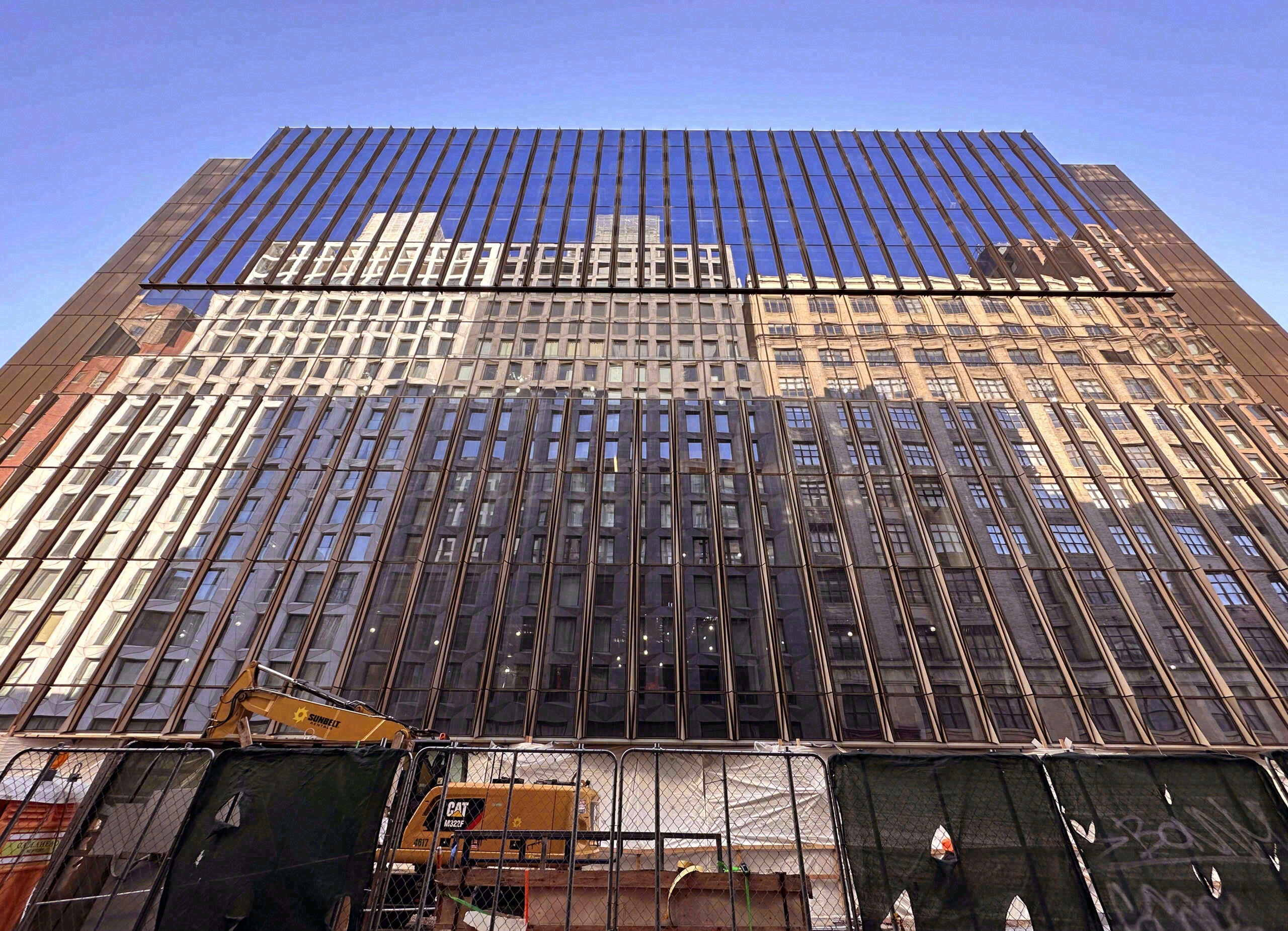 FIT's New Academic Building Nears Completion at 220 West 28th Street in Chelsea, Manhattan - New York YIMBY-3