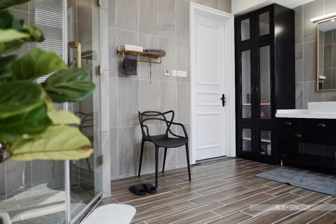 黄吉打造温馨现代家，送父母一份最好的礼物-55