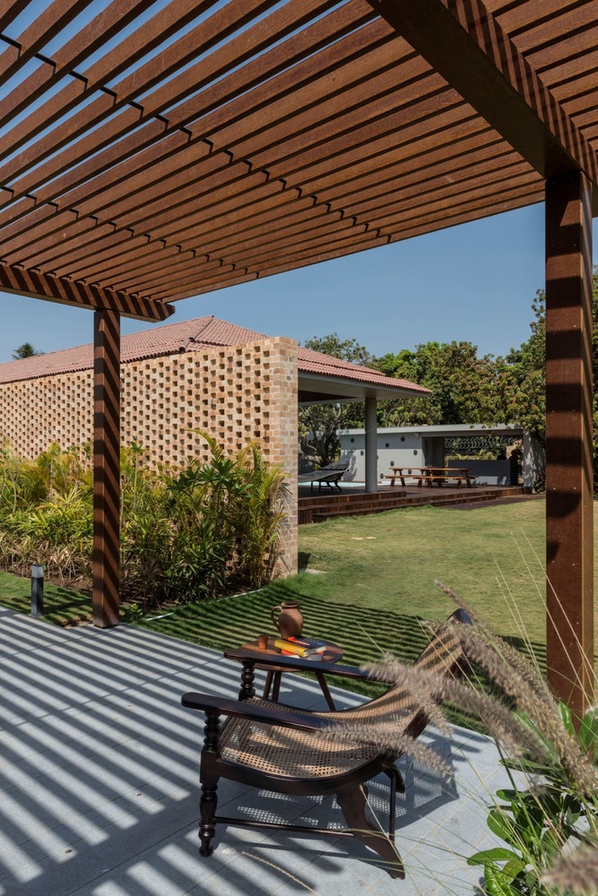 Urveel（树木环绕的印度热带住宅）-60