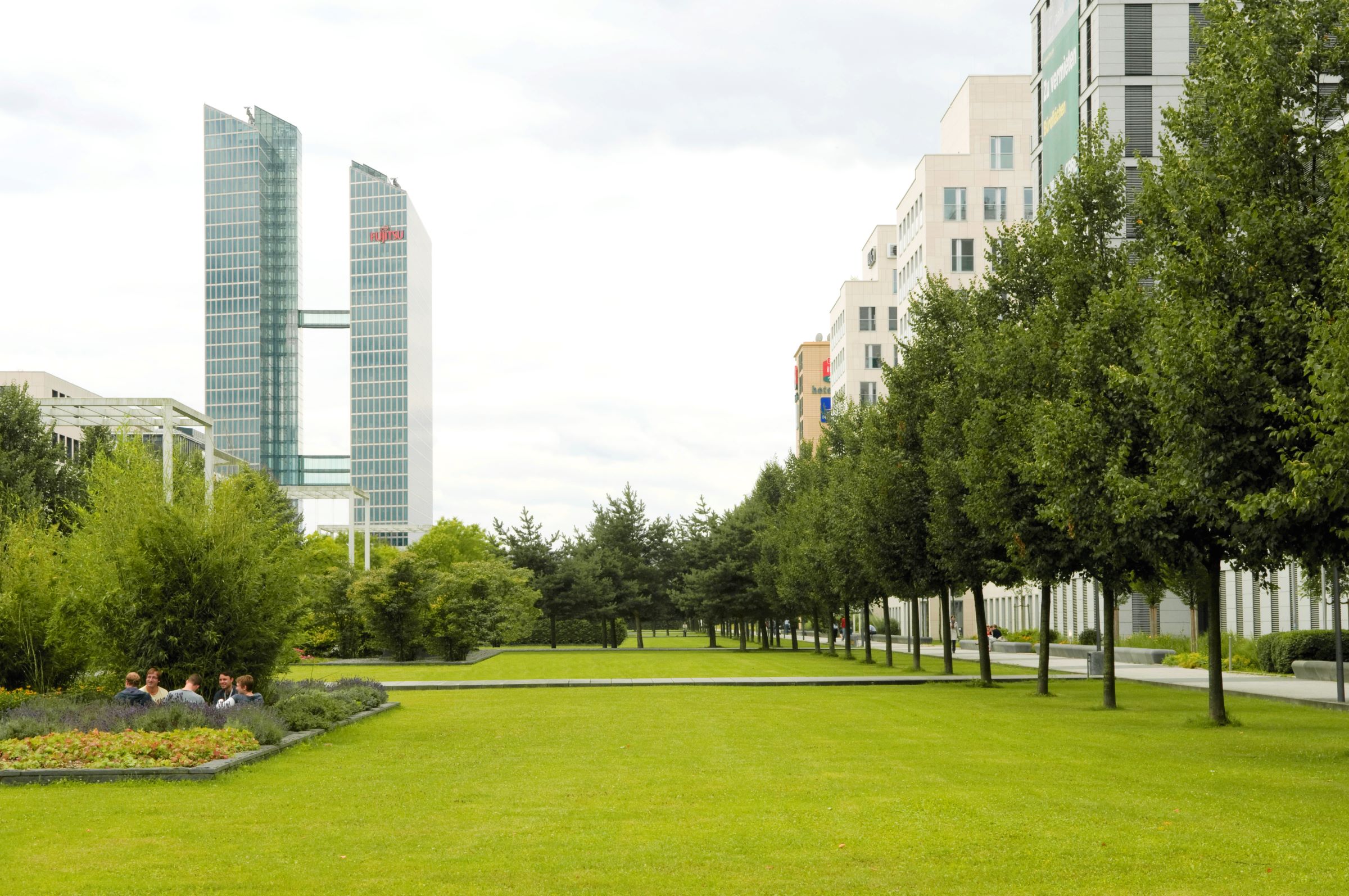 慕尼黑中央公园 | 高山元素融入城市景观-2