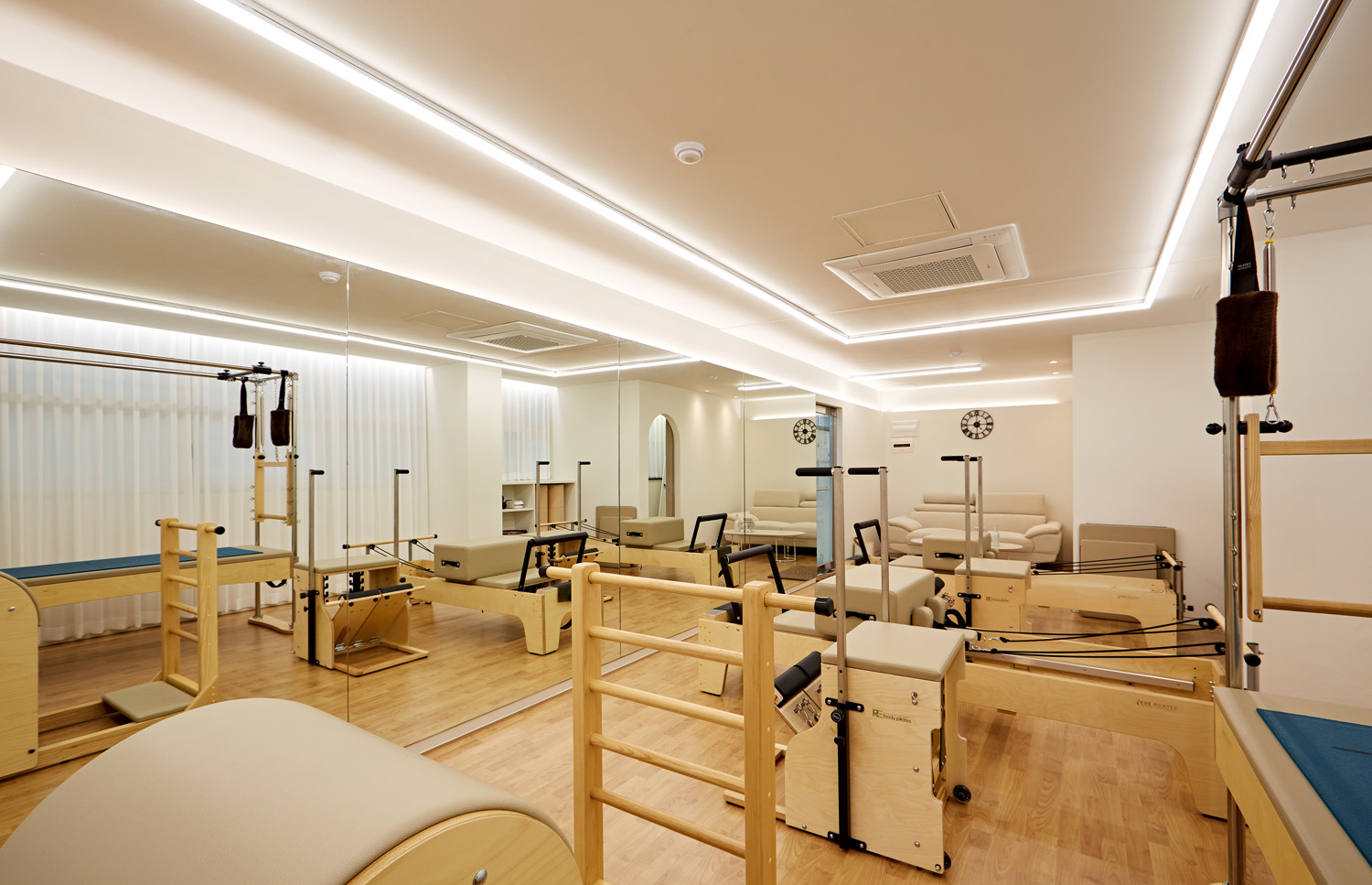 温馨氛围的 Filatex 布艺沙发设计-7