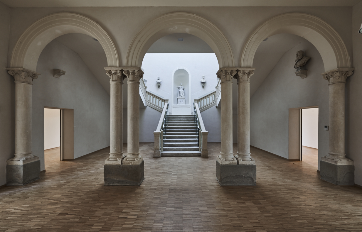 新人文主义广场-13