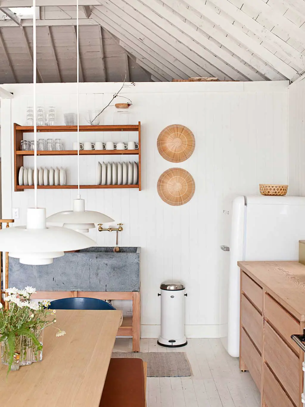 加州湖畔的简约北欧风家居-11