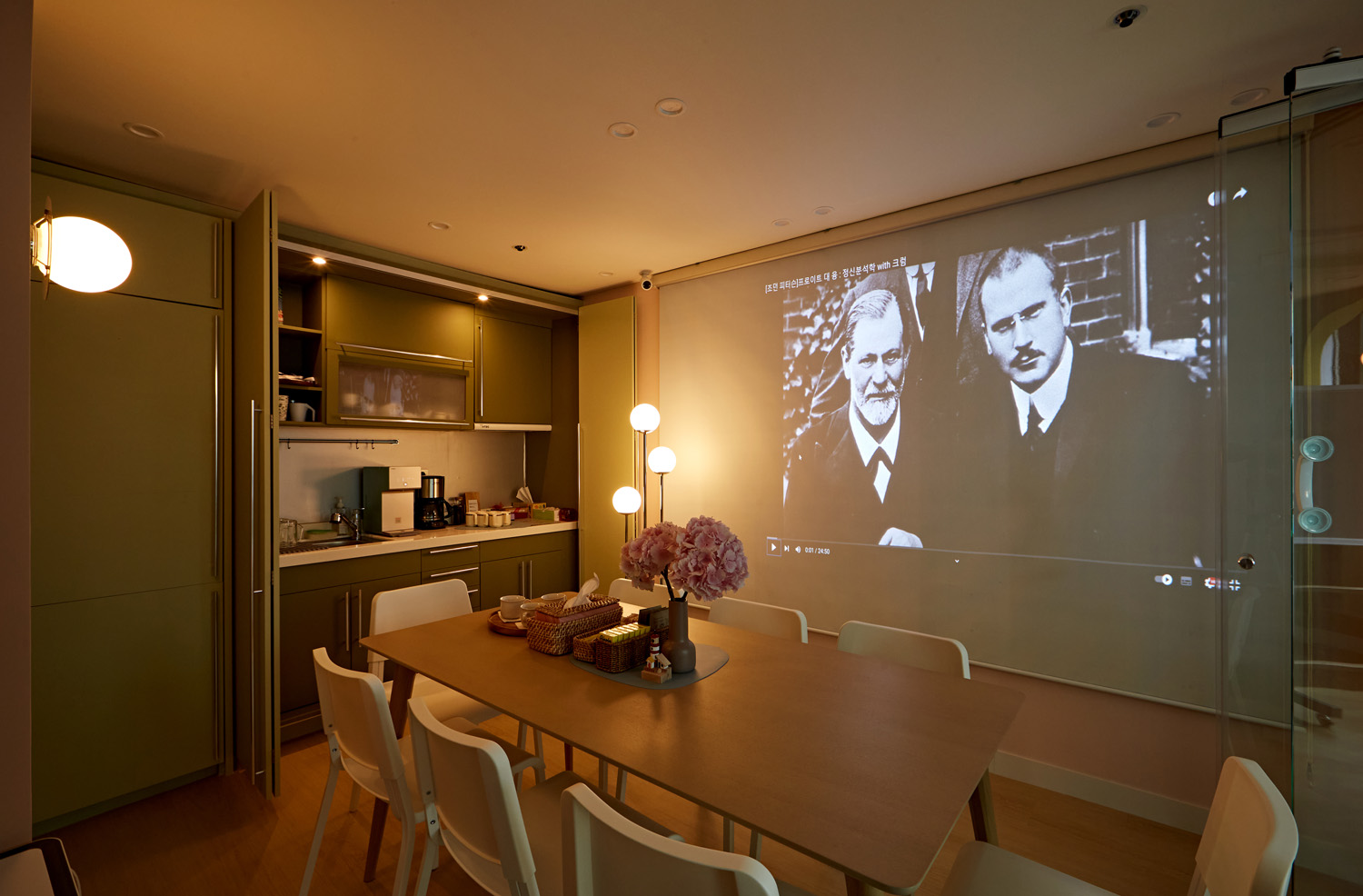 宁静温馨的 12 平米冥想中心设计-3