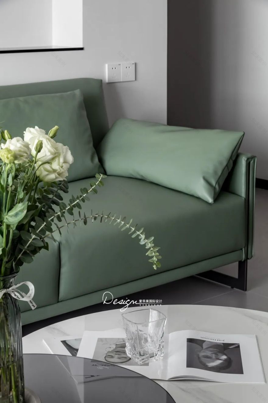 润城第四大道现代简约家居设计丨紫苹果装饰集团-22