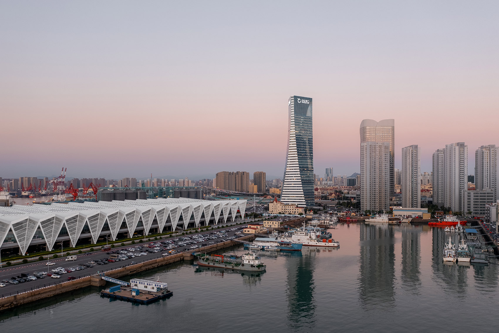 山东港口大厦丨中国青岛丨gmp-33