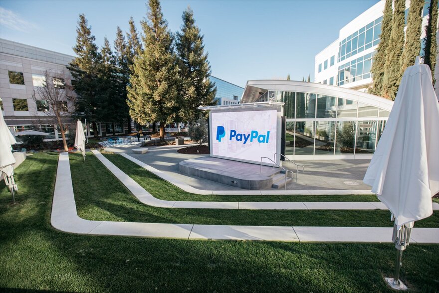 PayPal Headquarters Renovation / HGA and SWA Group-1
