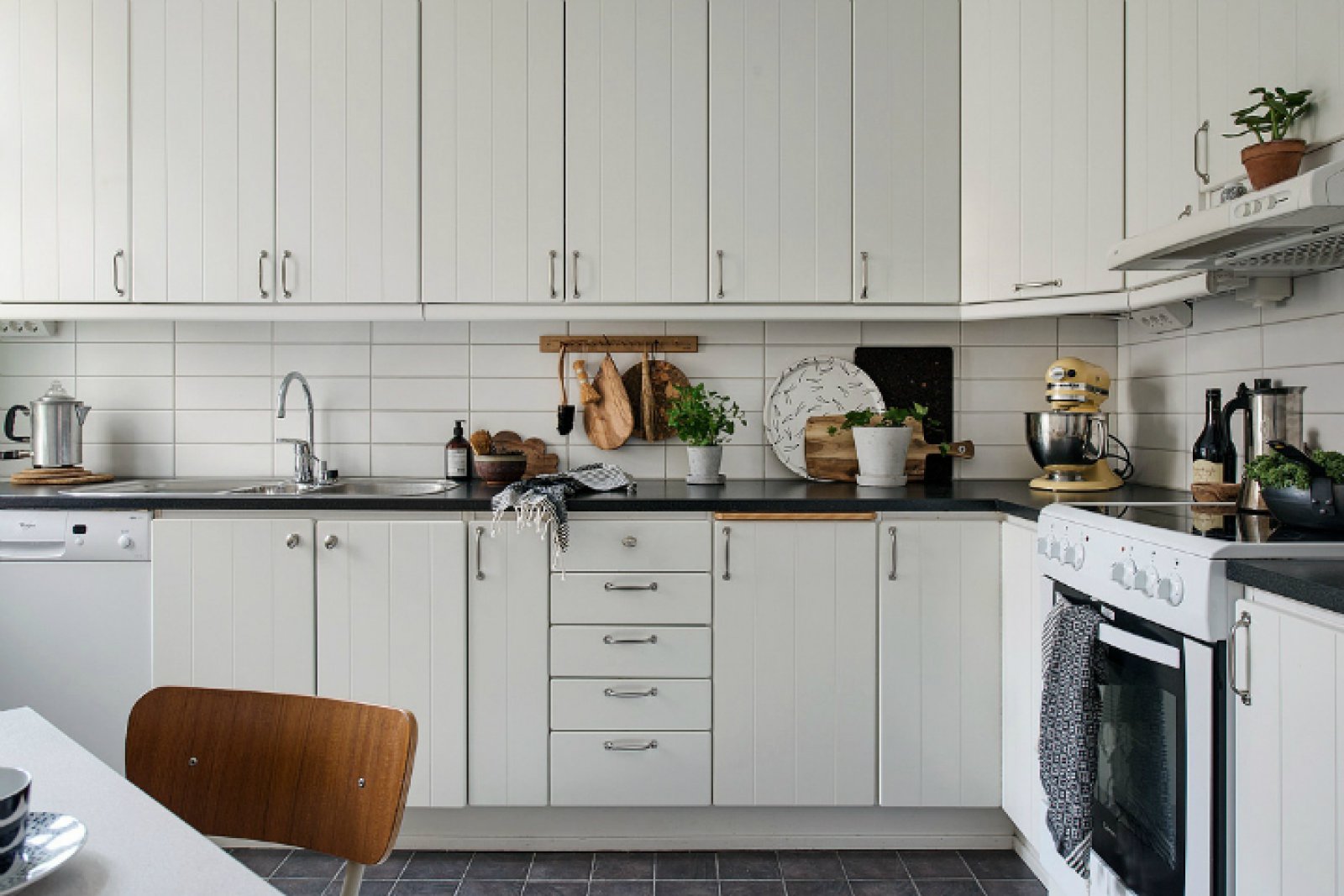 国外超美纯白北欧风住宅-23