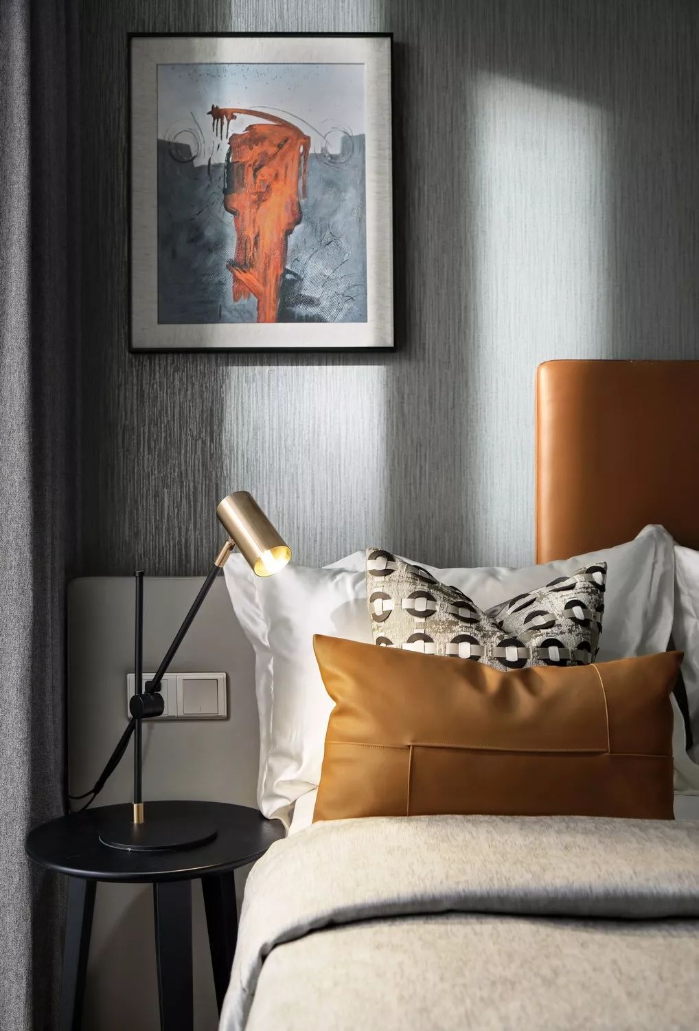 融创东莞黄江晨熙花园住宅样板房 | 枫叶棕的渐变光影-24