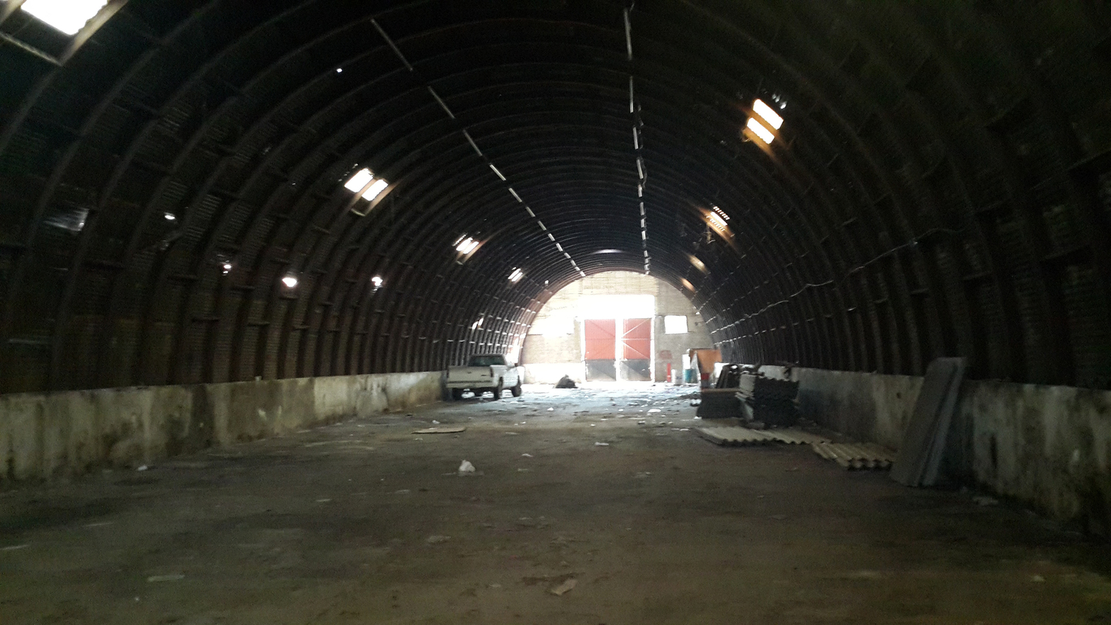 废弃仓库变身高颜值陶瓷厂-27