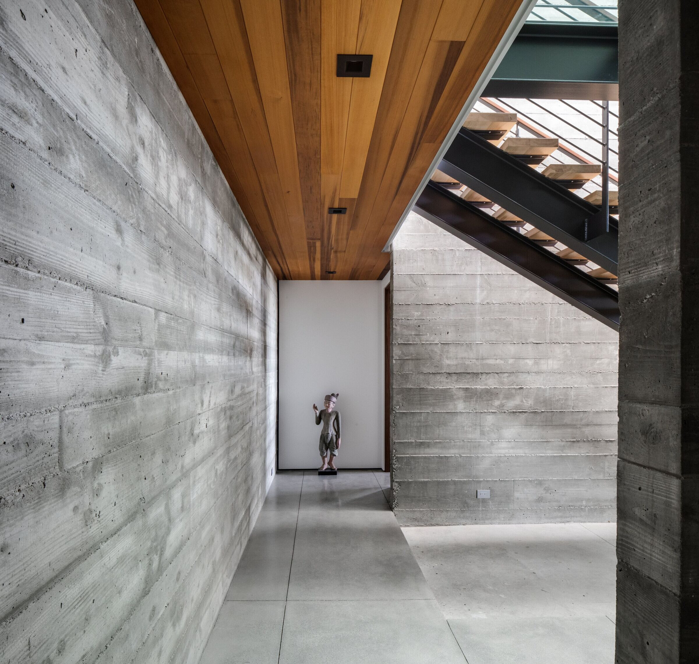 加州海滨空巢夫妇的现代静谧居所-24