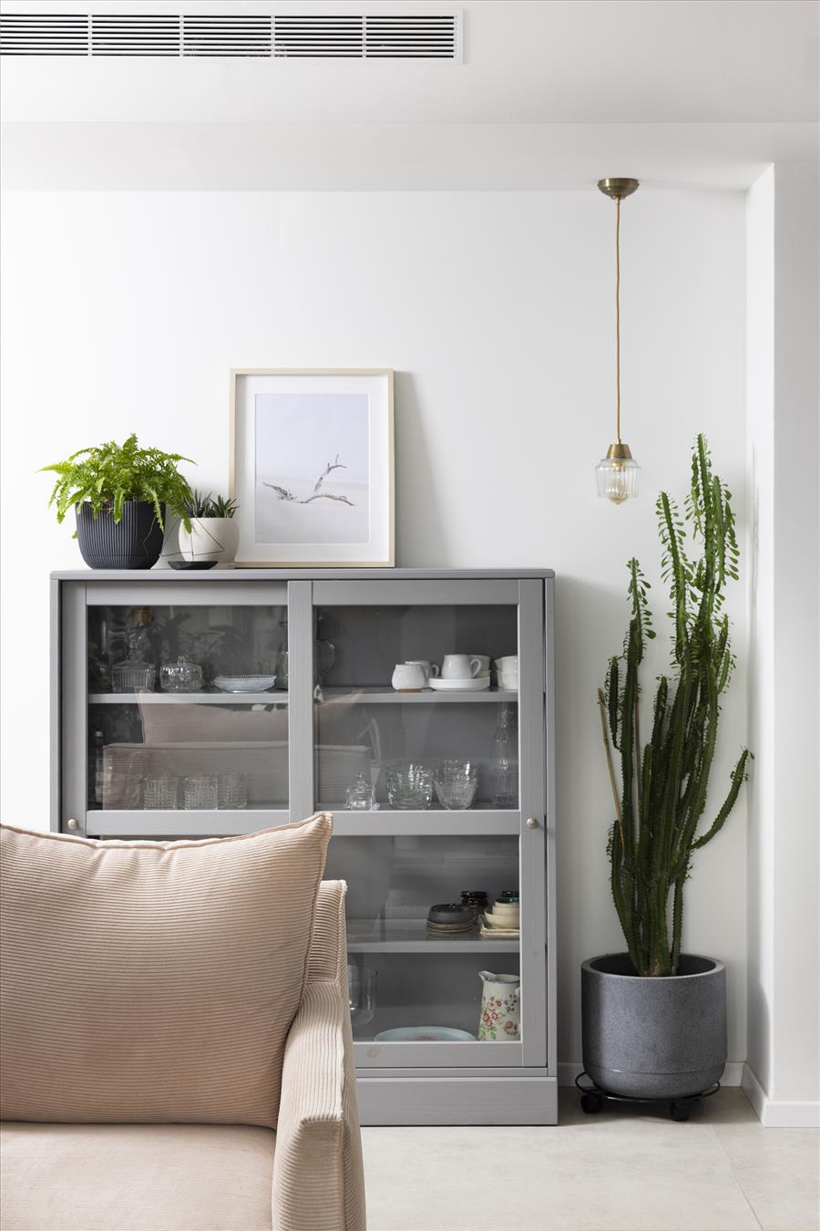 מיכל גרינברג | עיצוב פנים דירה 5 חדרים בנס ציונה - PICKINTERI-13