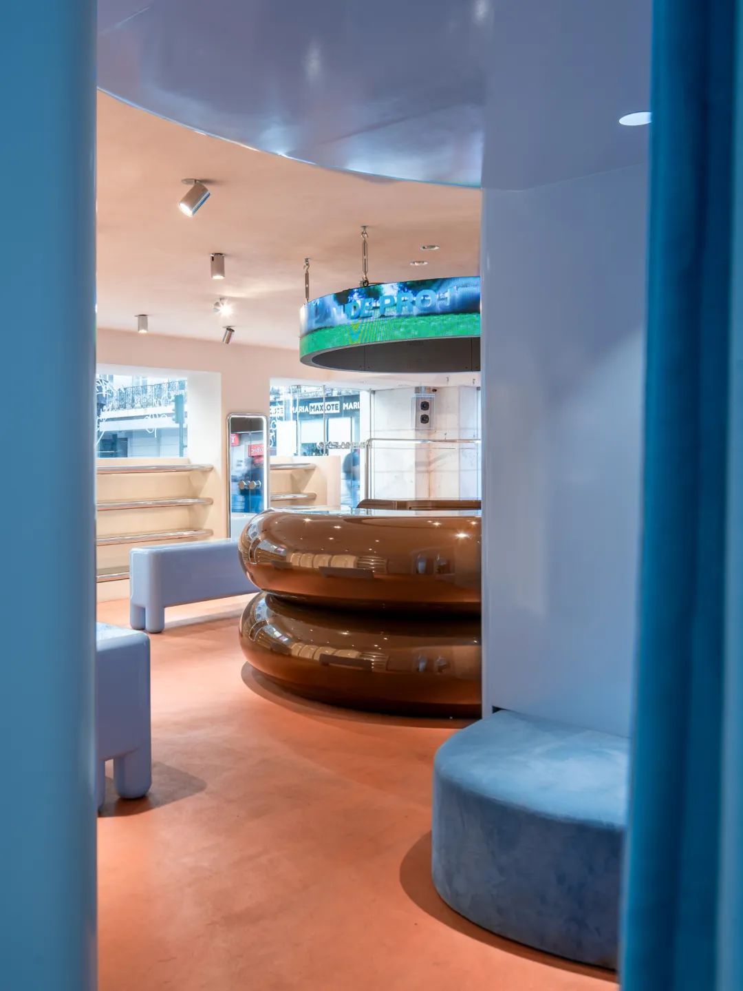 Nude Project 新旗舰店丨葡萄牙里斯本丨阿尔贝托·埃尔蒂尼,玛丽娜·马丁-5