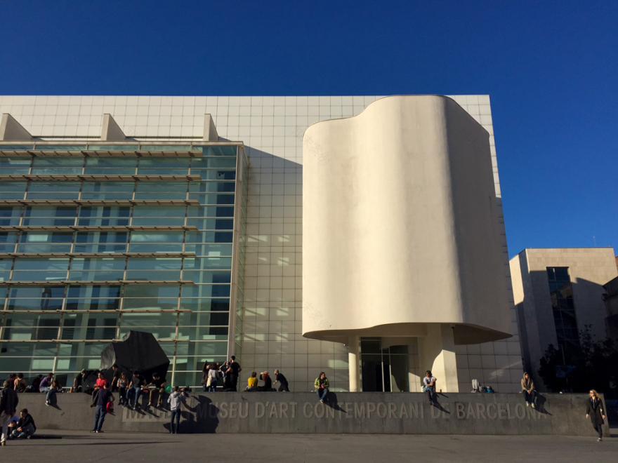 巴塞罗那现代美术馆丨理查德·迈耶-29