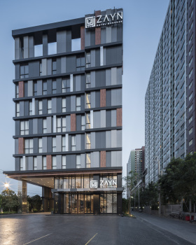 Srinakarin Hotel / Archimontage Design Fields Sophisticated
