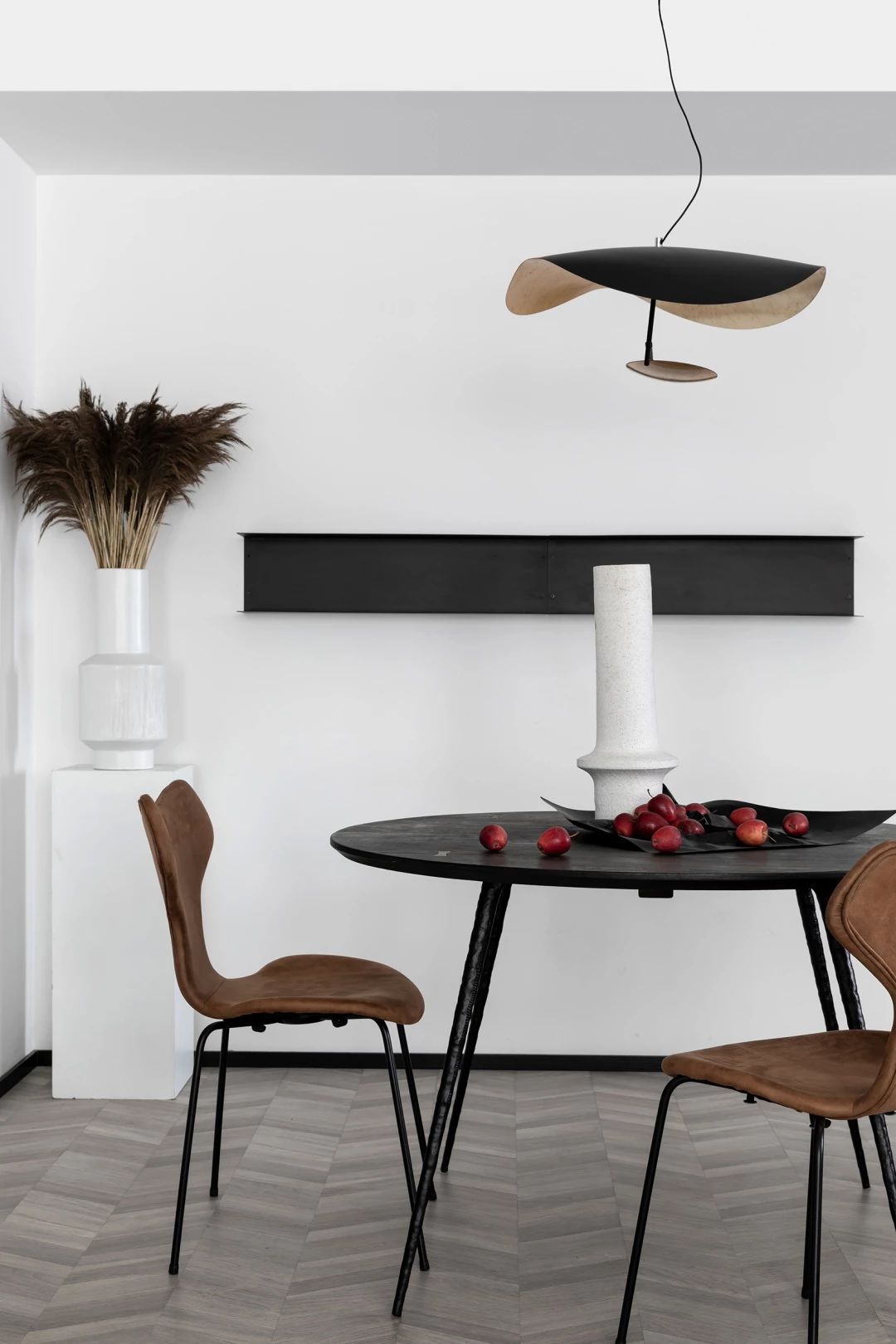 军人夫妻的硬朗现代轻工业风之家-36