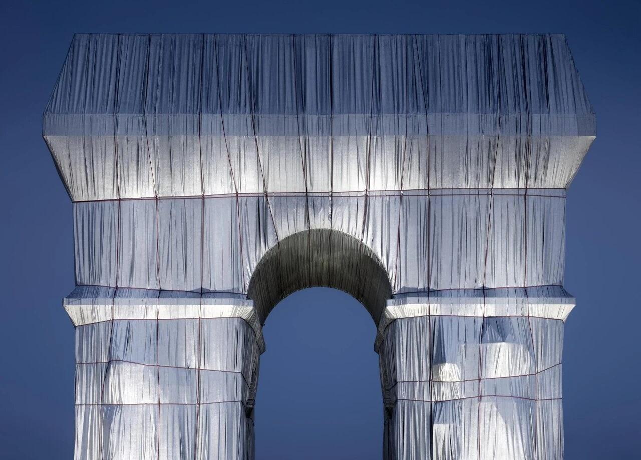 隐性的包裹,香港维港边的浪漫丨中国香港丨HT DESIGN STUDIO-3