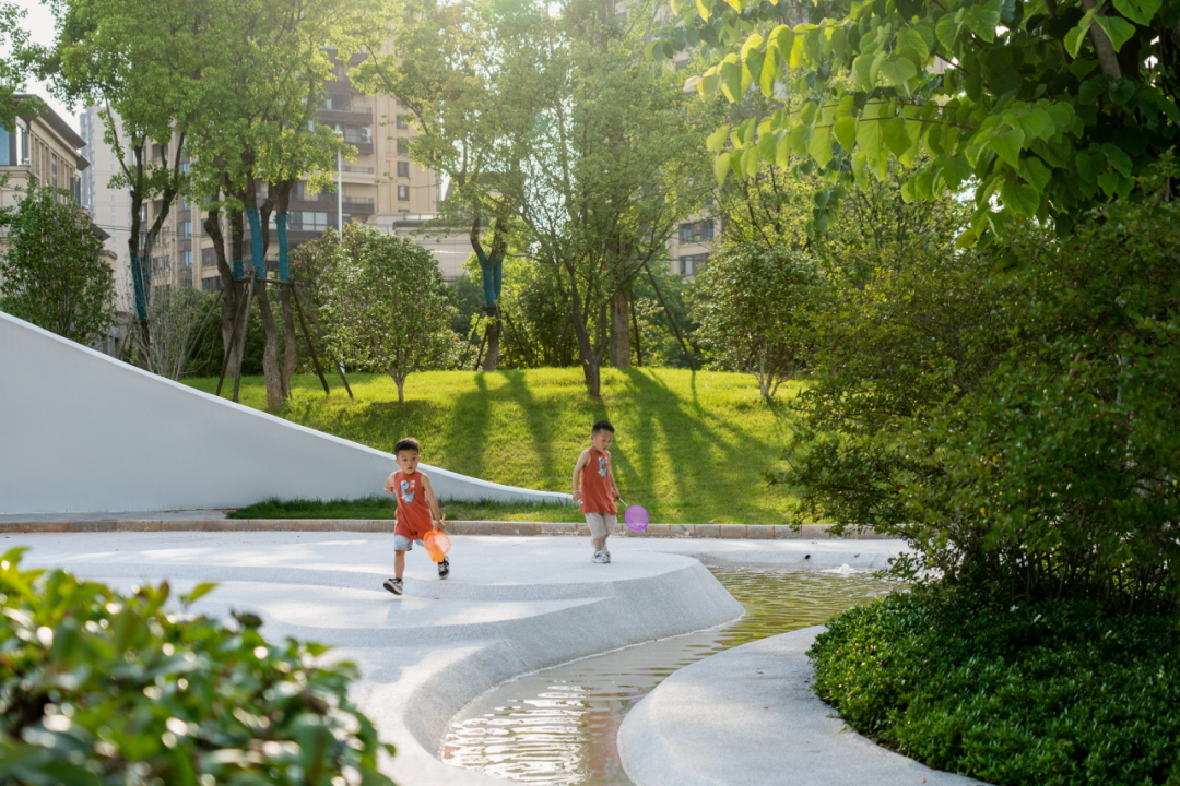 九龙湖绿地国博城雨阳公园丨中国南昌-22