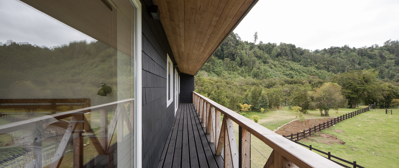 智利海滨环保别墅 | 巧妙利用气候优势，营造舒适居住环境-17